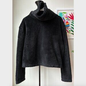 Reformation	Black Turtleneck Sherpa Sweater - Size S